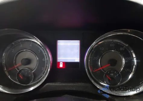 2015 Chrysler Town & Country Touring z USA, uszkodzony, nr VIN 2C4RC1BGXFR596893